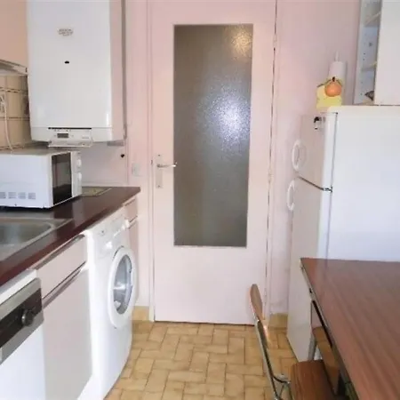 Appartement Saint-Raphael, 2 Pieces, 4 Personnes - Fr-1-466-38